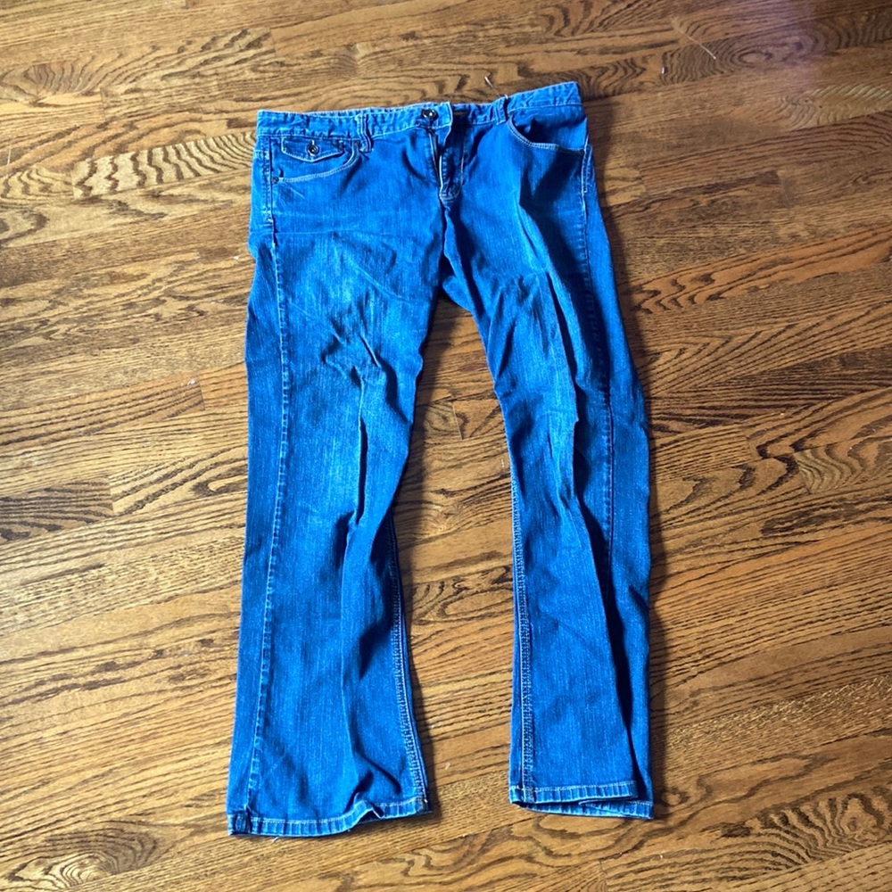 Blue jeans in great condition